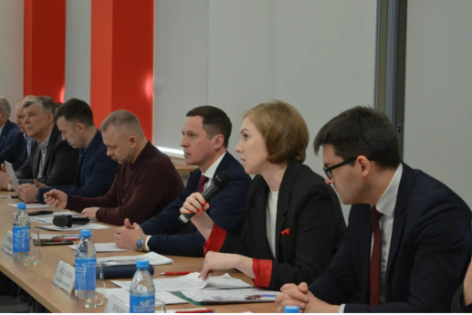 Продолжаем итоги заседания Совета директоров промышленных предприятий.