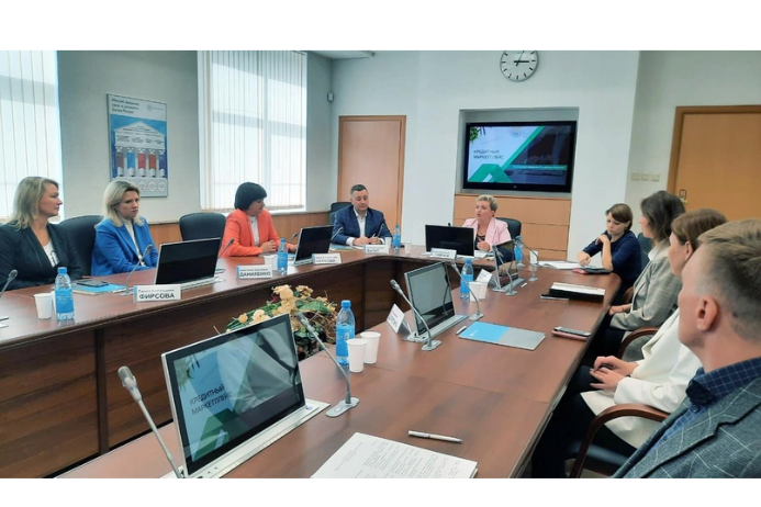 Полезный сервис для инвесторов презентовали руководителям банковских учреждений Карелии