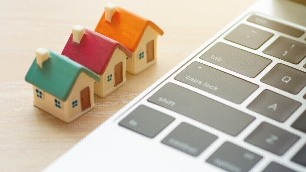 МАХ без иллюзий: как УО входят в новую реальность коммуникаций