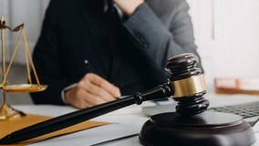 В новый обзор практики ВС РФ включено дело о взыскании долга за ЖКУ