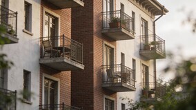 Госдума РФ хочет запретить продавать алкоголь в МКД без решения ОСС