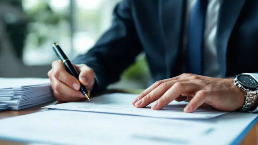 Неделя в ЖКХ: модернизация сетей, мусорная реформа и долги граждан