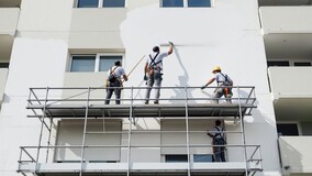 Как оспорить перенос срока проведения капремонта МКД: судебное дело