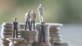 В Минстрое обсудили проект о списании с УО безнадёжных долгов граждан