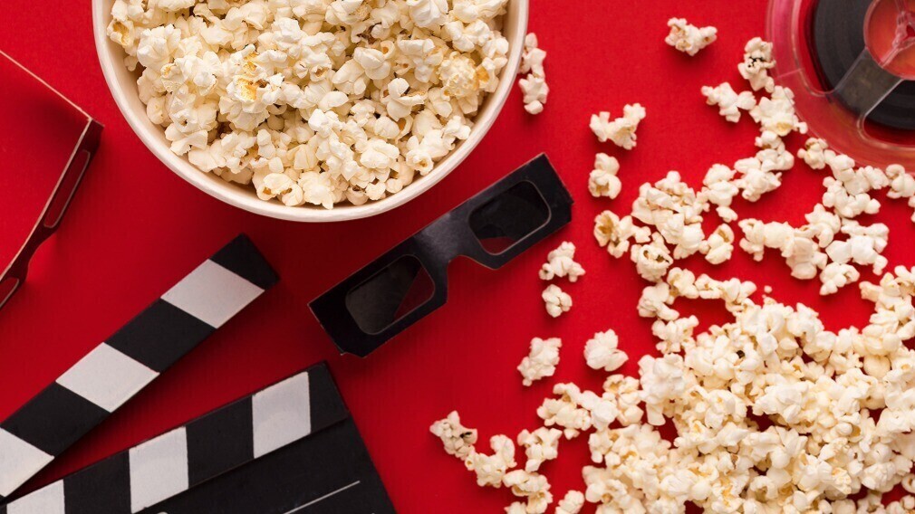 ЖКХ на экране: подборка советских и российских фильмов к праздникам