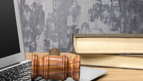 Когда отказ ГЖИ в изменении реестра лицензий из-за ГИС ЖКХ незаконен