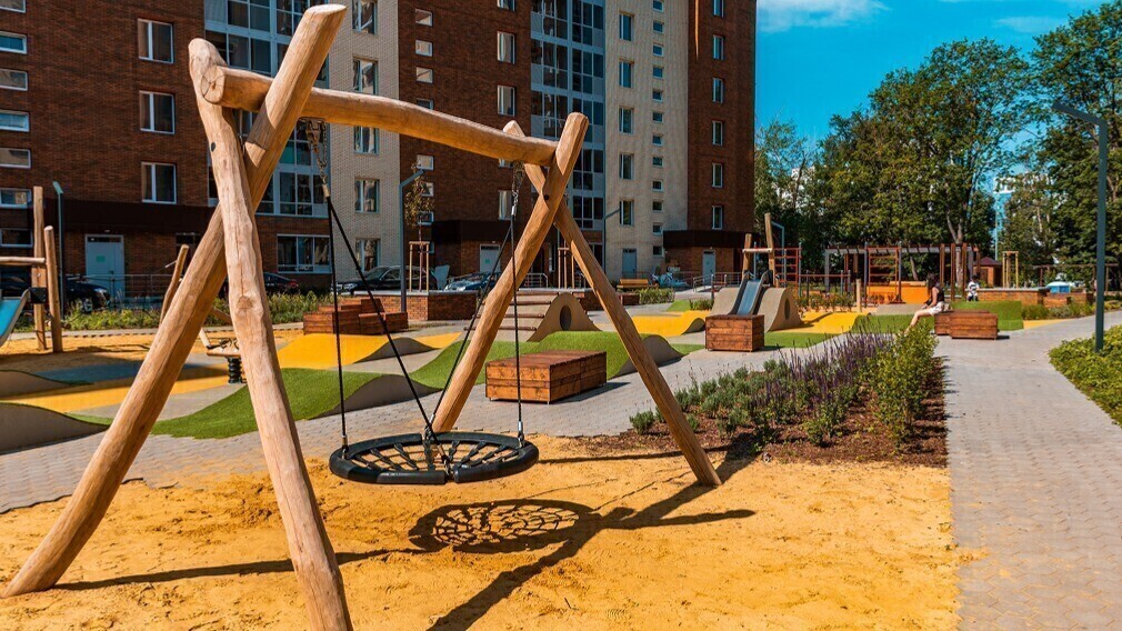 Опыт УК: как привлечь подростков к работам по благоустройству дворов