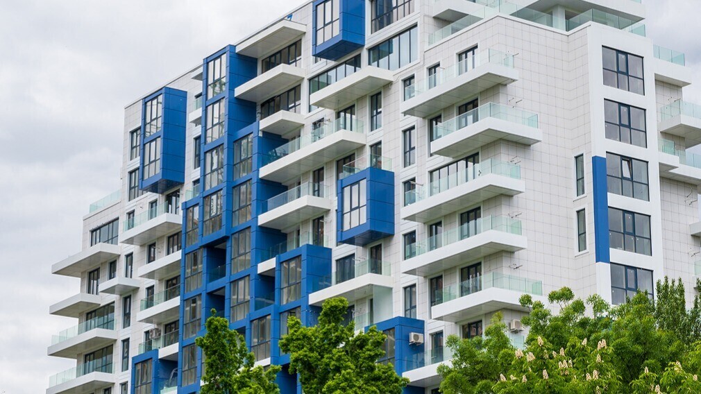 В ЖКХ вдвое выросло количество вакансий для специалистов без опыта