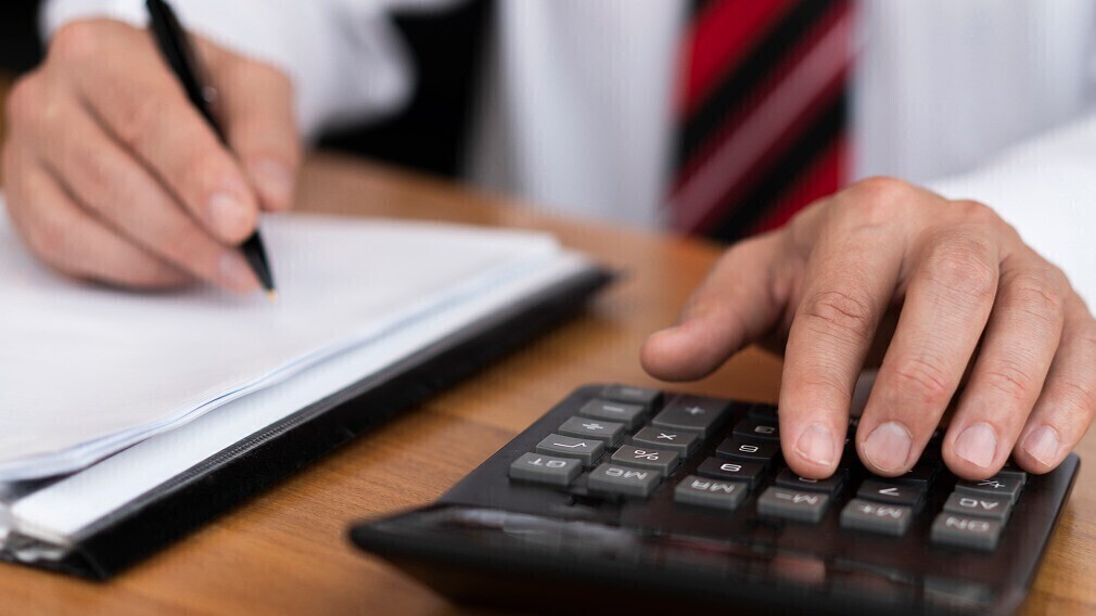 Отраслевой комитет одобрил проект о передаче УО долгов граждан в РСО