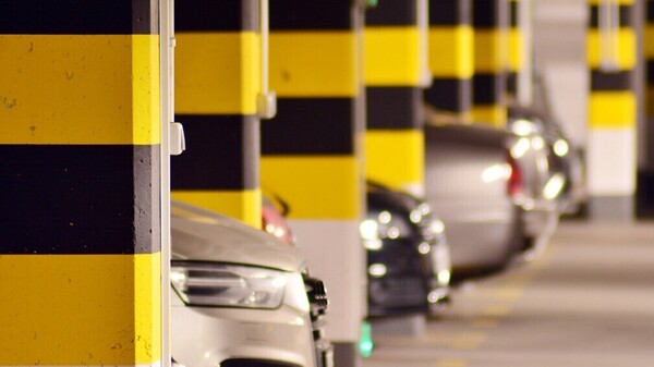 Накажут ли УО за розетки в паркинге, установленные жителями без ОСС