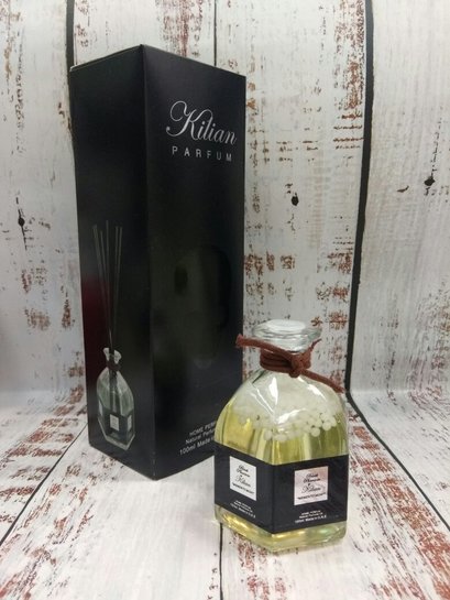 kilian phantom black